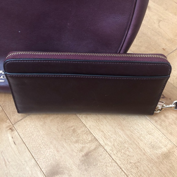 Coach Nomad hobo shoulder bag with keychain wallet - Picture 7 of 8